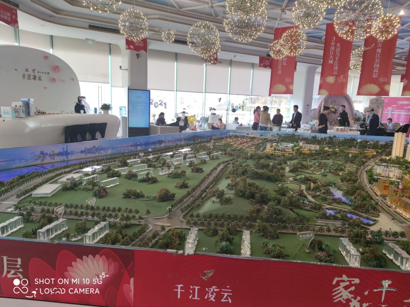 千江凌云全新风貌惊艳亮相！🌆的独特魅力展现新风采。