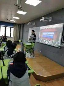英国新闻动态，变革的力量与自信成就感的崛起