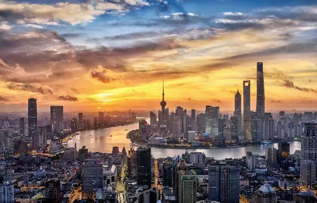 最新上海楼市概览，背景、事件与地位分析