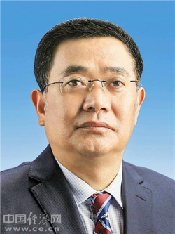 济宁市委常委名单揭晓，背后的温情故事引人关注