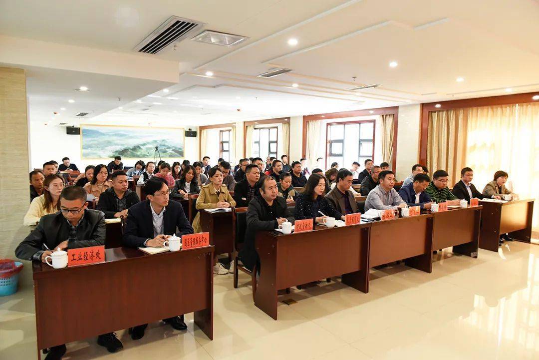 贵港市委重塑领导团队，最新人事任免及其决策与影响