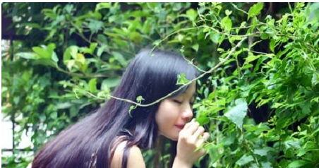 最新韩式发型女中长发打造指南，详细步骤与流行趋势解析