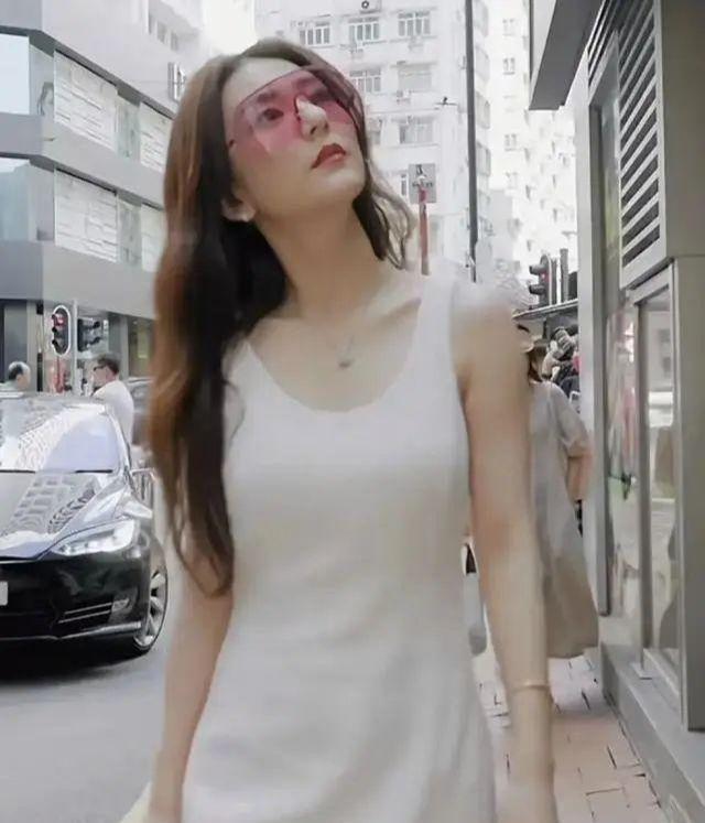 最新柚木无圣光无打码，小巷神秘小店的探索