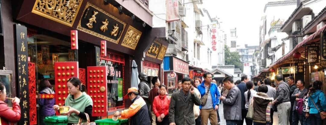 公司法最新版下的独特小巷美食探秘之旅