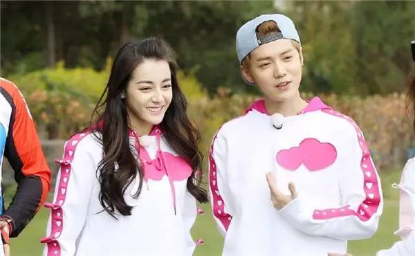 跑男最新一期鹿晗插曲，自然之旅的启程与内心平静的呼唤