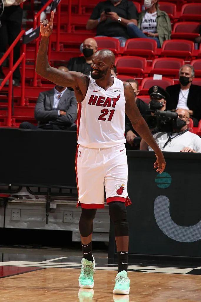 2024新奥精准资料免费大全,具象化表达解说_MNJ10.902限定版