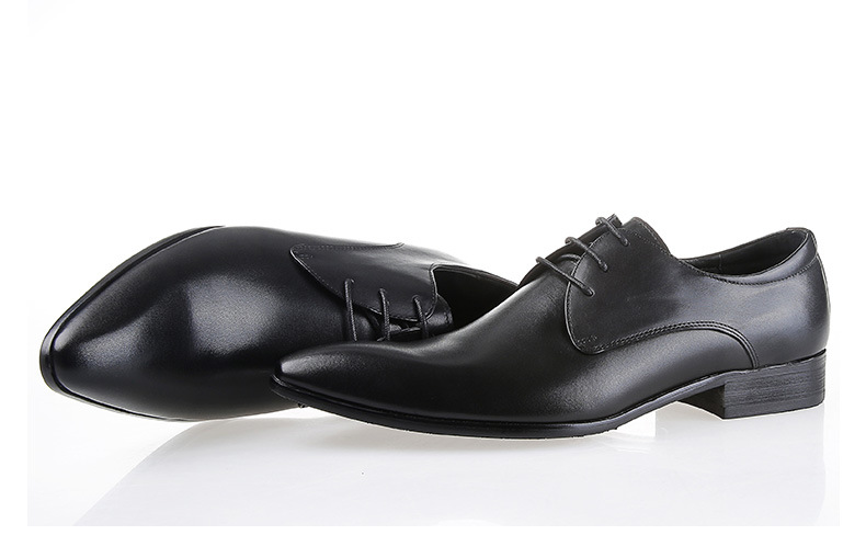 女士皮鞋最新时尚潮流款式图片,细致演绎时尚潮流风采