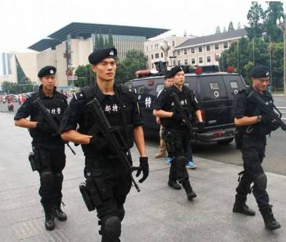 科技引领未来,智能协警系统在最新政策下的应用与发展趋势