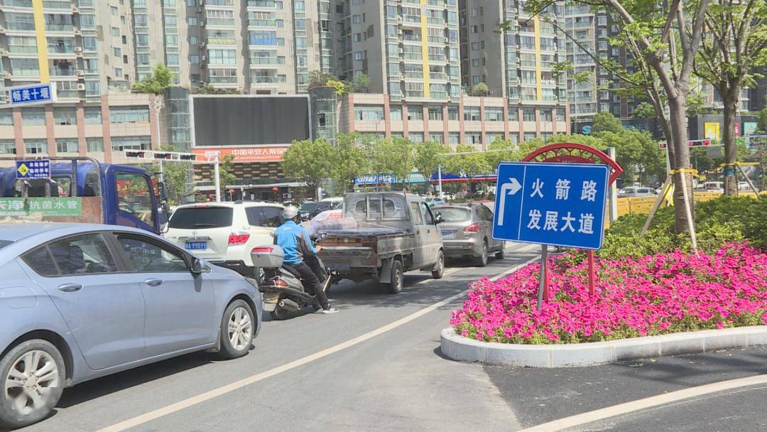 华阳北京街最新动态,变化中的学习之路,自信与成就感的培育地