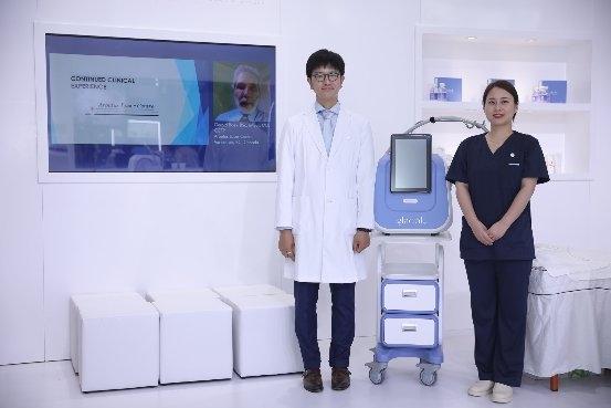 重磅经济新闻揭秘,高科技产品引领时代风潮,科技与生活融合完美展现新时代风采!