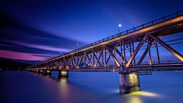 现代桥梁建设进展概览,最新大桥现状与未来展望