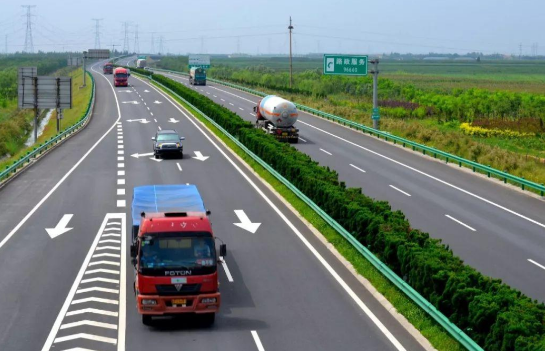 京藏高速最新路况及小巷惊喜探索简报