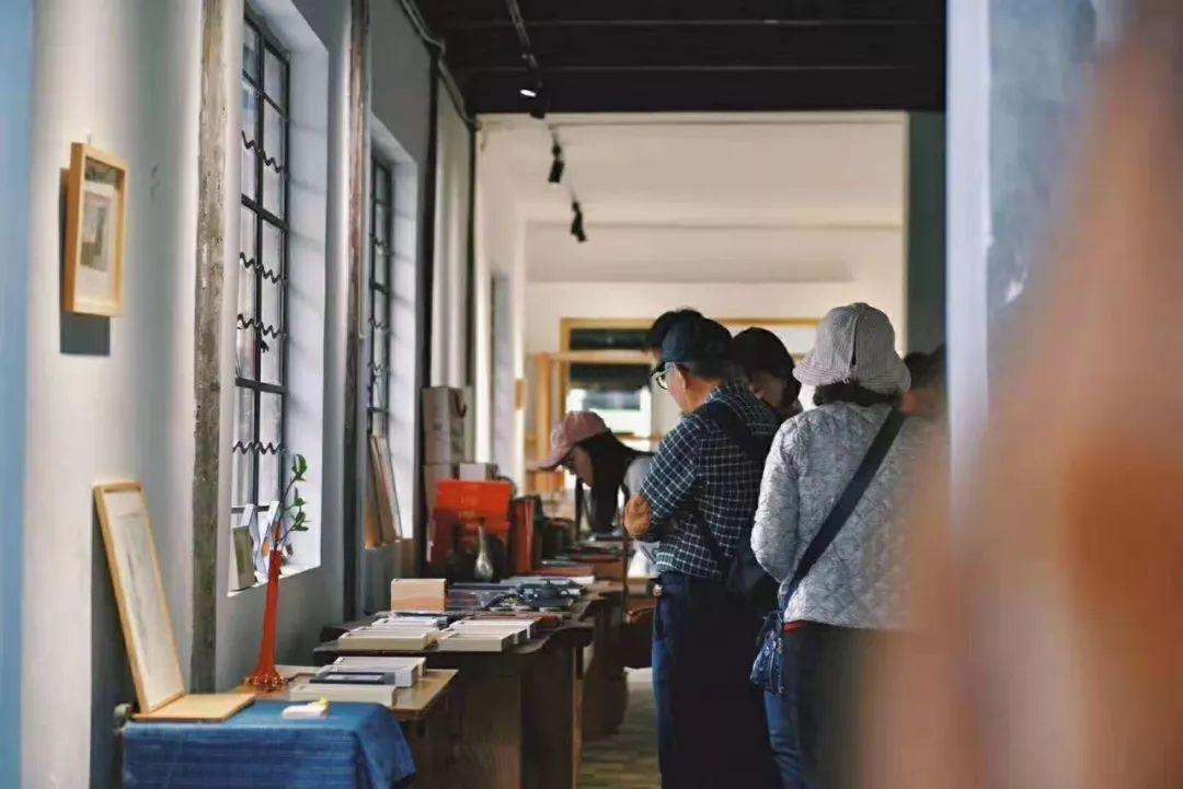 巷弄深处的电影天堂,最新电影大片一网打尽