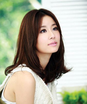 林心如最新照片,时光雕琢的优雅女神形象曝光