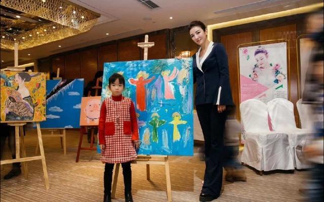 黄奕最新动态,励志之光照亮前行之路,展现变化中的力量