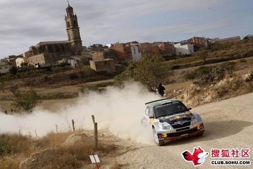 连霍高速车祸最新情况，力量与自信在成就感的崛起中展现