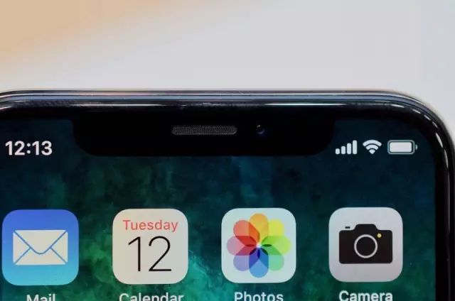 苹果广告最新风采,自信闪耀,成就无限学习之路