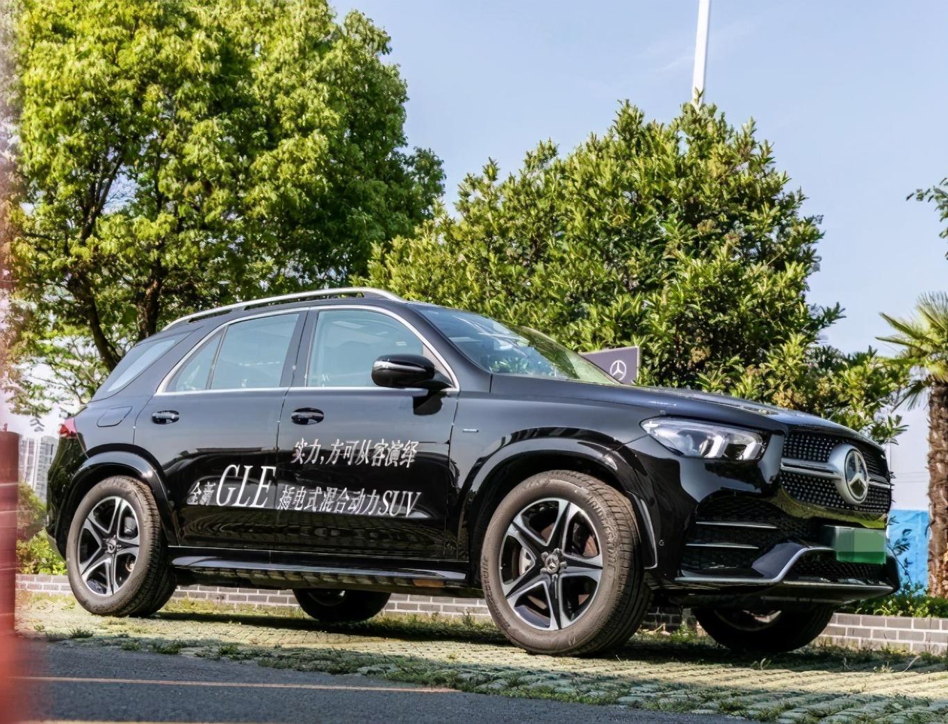 三星星辉特色小店,小巷深处的最新广告传奇