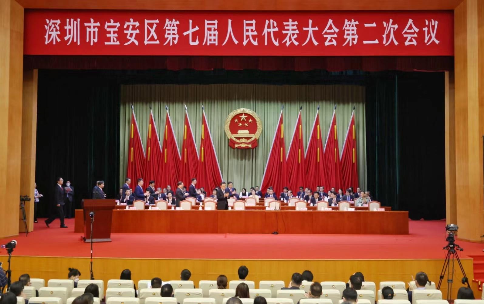 苹果骑士最新,跃上成功之巅的冒险旅程