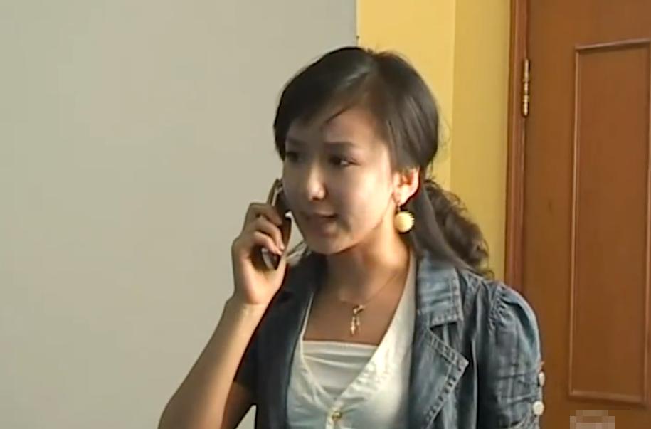 最新翻盖手机概览,科技变革中的自信与成就