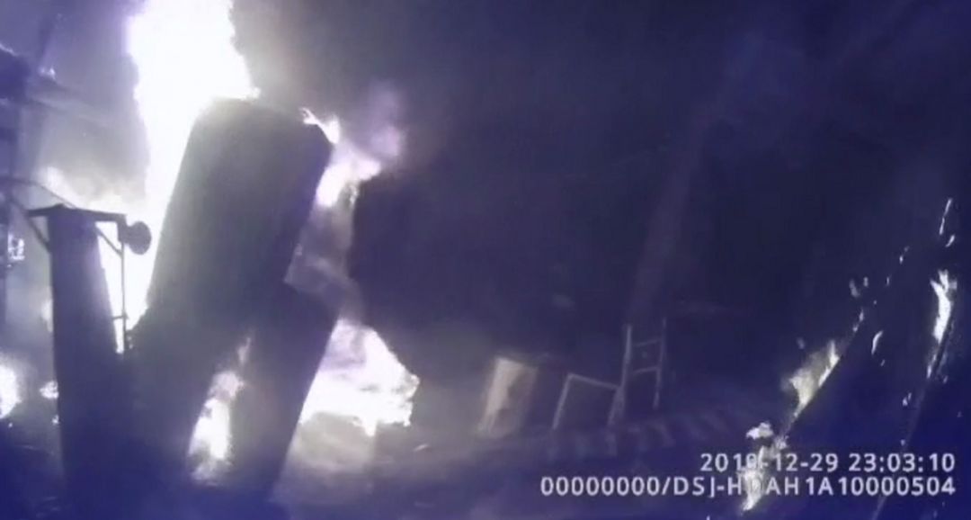 温馨夜晚的视频之旅,深夜碰触心灵的瞬间