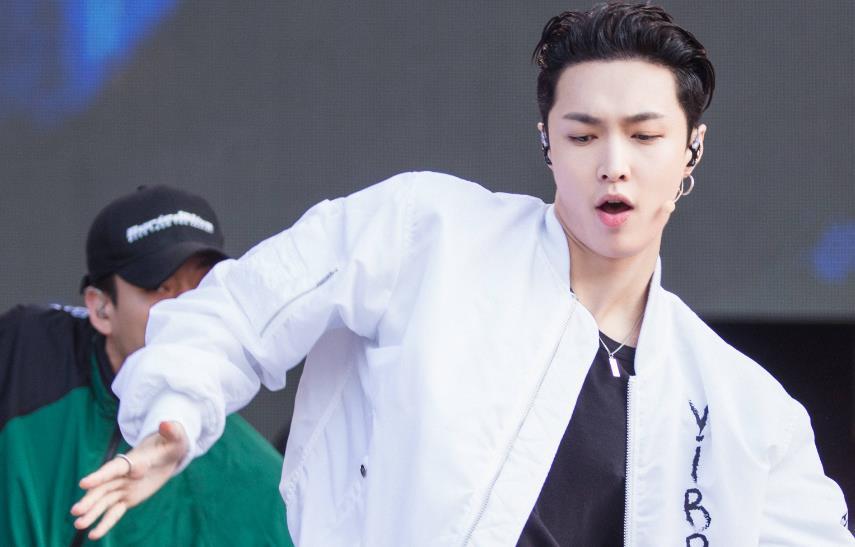 张艺兴最新电视剧,巷弄深处的奇幻探秘之旅